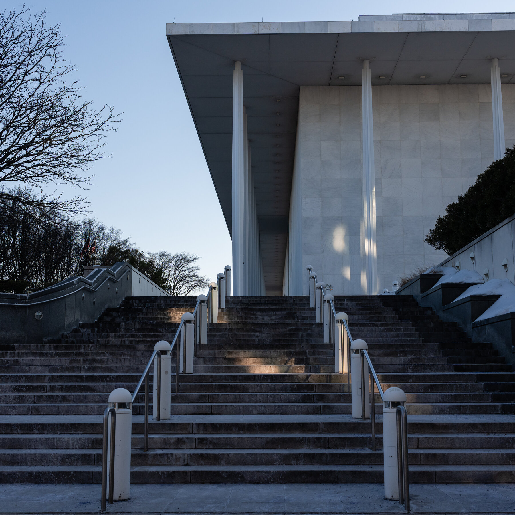 Rencana Renovasi Trump di Washington Picu Gelombang Gugatan Hukum Federal