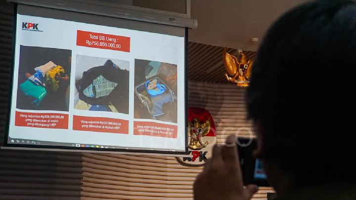 KPK Tahan Bupati Rejang Lebong, Hendri Resmi Jadi Plt Kepala Daerah