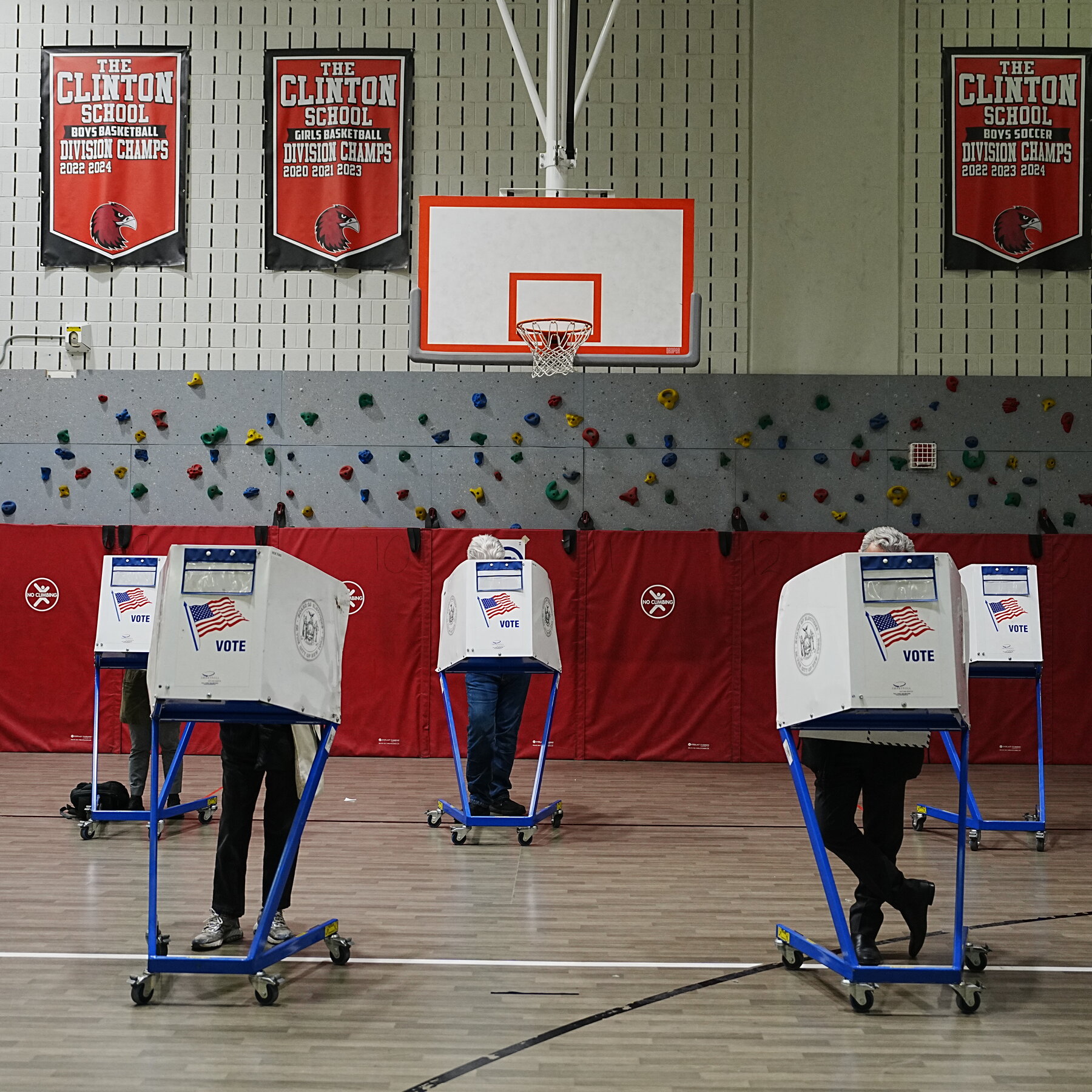 Menganalisis RUU SAVE Act Trump: Syarat Ketat ID Pemilih dan Potensi Kontroversinya