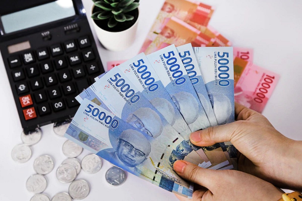 Rupiah Tembus Rp17.041 per Dolar AS: Apa Dampaknya bagi Ekonomi Indonesia?