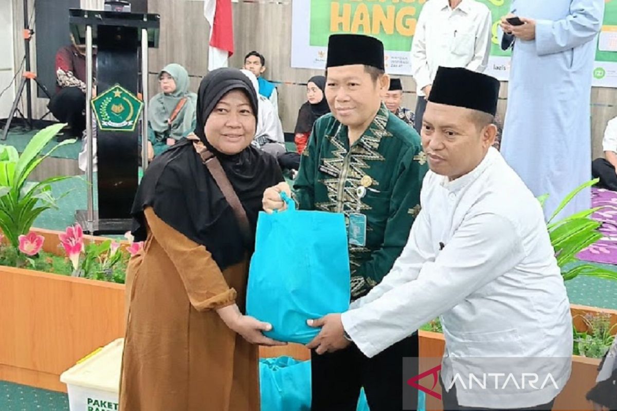 Kemenag Kaltim Gandeng Belasan Lembaga Amil Salurkan Bantuan Duafa Ramadan