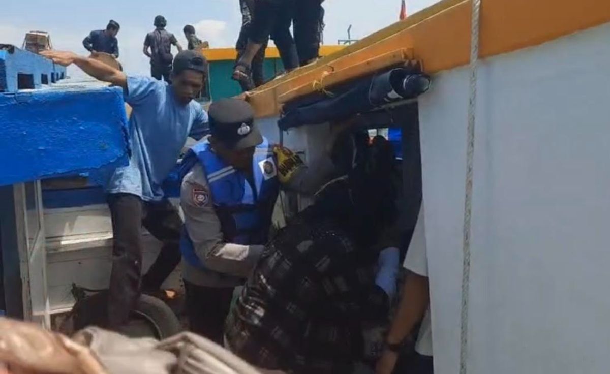 KM Ansori Mati Mesin di Kepulauan Seribu: 54 Penumpang Dievakuasi Selamat