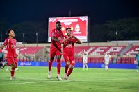 Pertarungan Gelar Super League 2025/26: Persib Selangkah Lagi, Persijap Siap Beri Kejutan