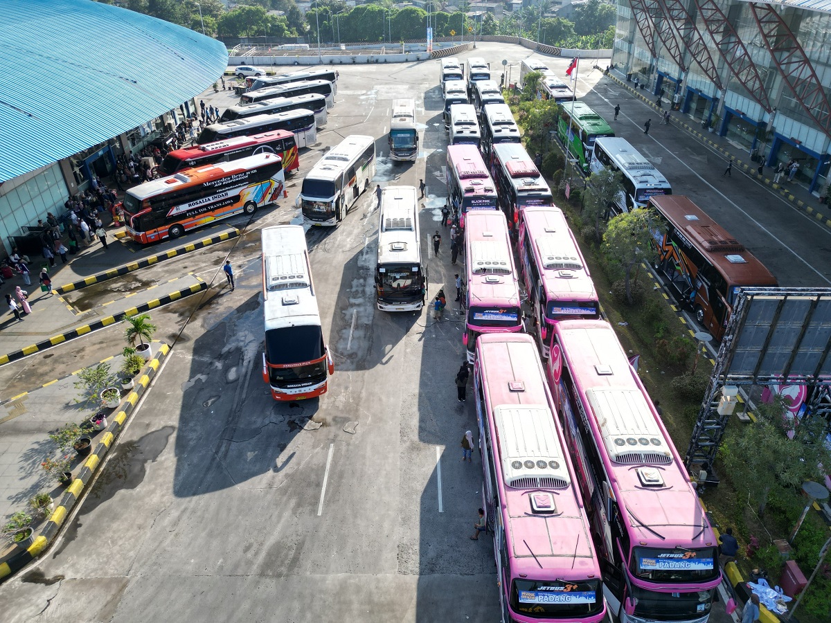 Kemenhub Ancam Cabut Izin PO Bus Nakal yang Abai Aturan Wajib Masuk Terminal