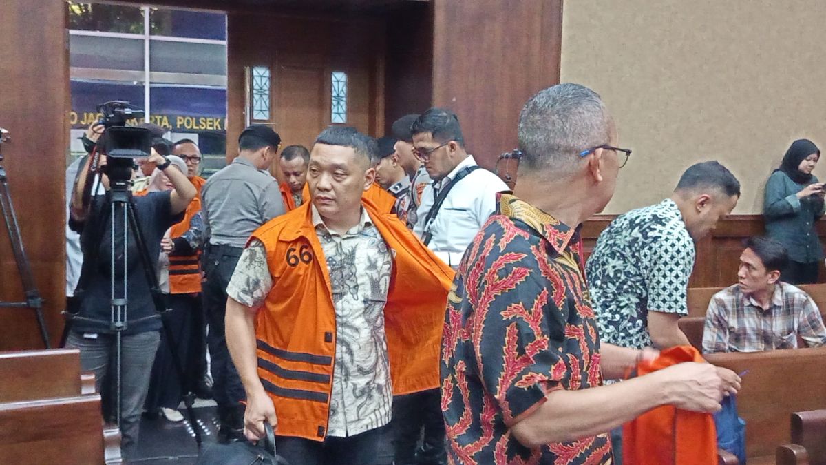 Eks ‘Sultan Kemnaker’ Irvian Bobby Dituntut 6 Tahun Penjara Kasus Pemerasan K3