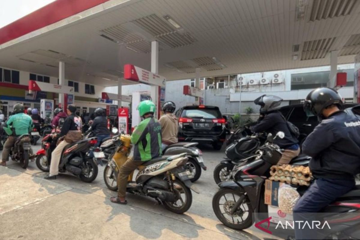Kenaikan Harga Pertamax: Momen Krusial Evaluasi Gaya Hidup dan Keuangan Keluarga