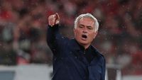 Resmi: Mourinho Tinggalkan Benfica Menuju Real Madrid dengan Transfer 15 Juta Euro