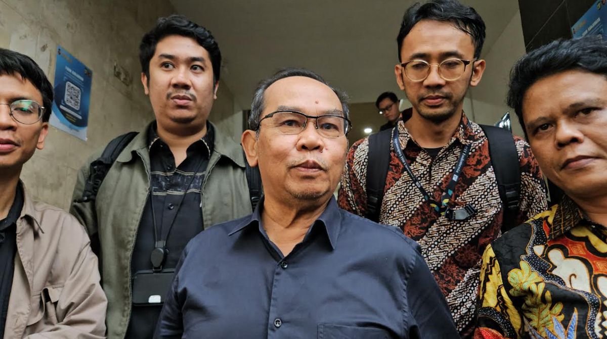 Pakar Politik Saiful Mujani Diperiksa Maraton 5,5 Jam Terkait Dugaan Penghasutan