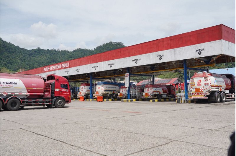Mengungkap Kisaran Gaji Sopir Pengangkut BBM Pertamina: Peran Krusial dalam Distribusi Energi Nasional