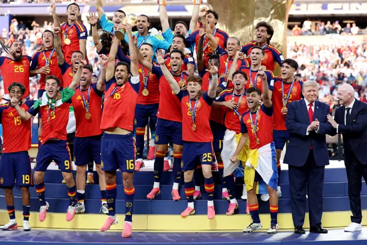 Kontras Mencolok: Hadiah Juara Piala Dunia 2026 dan Anggaran Kipas Angin Kopdes