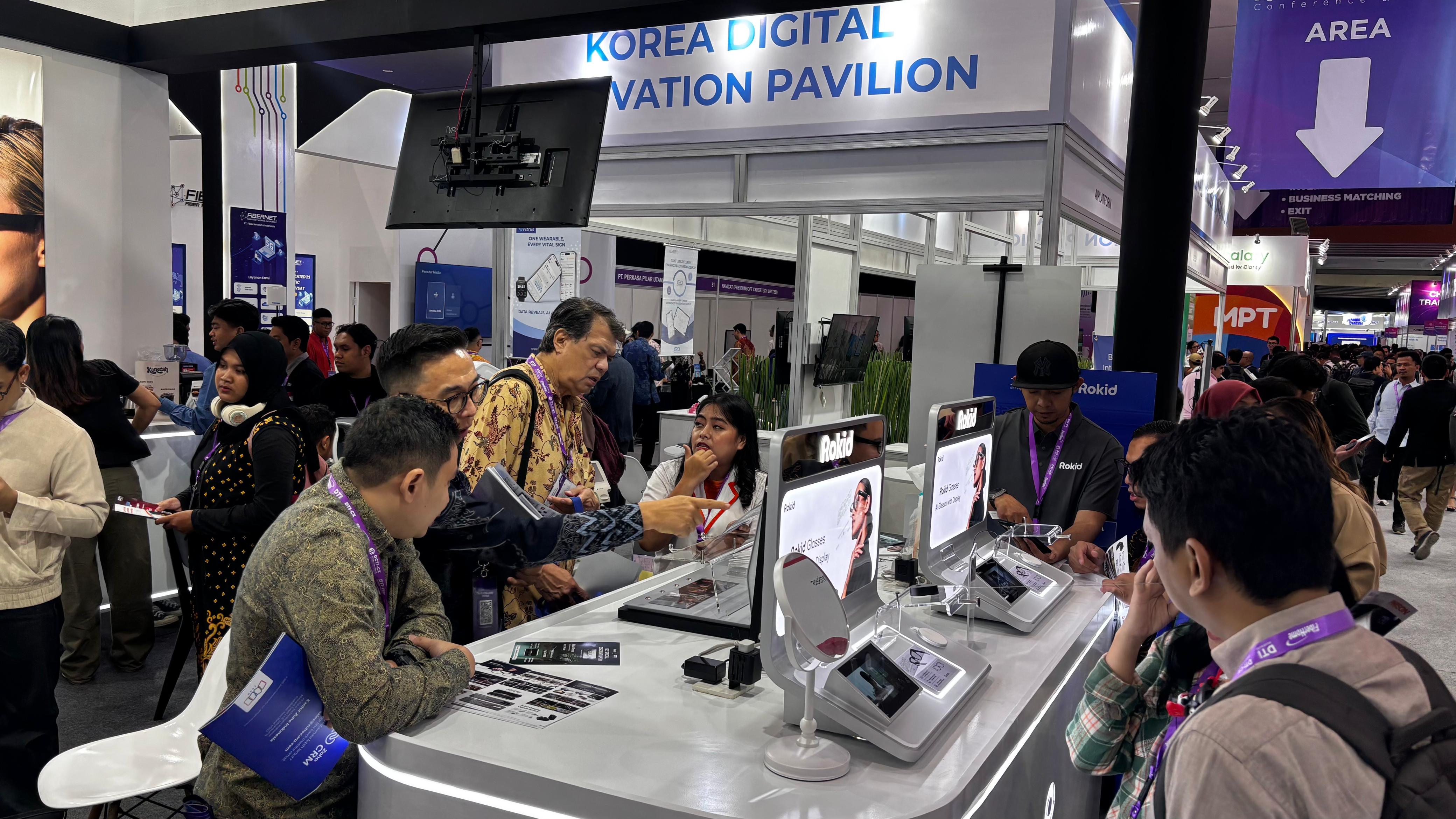Airlangga Tegaskan Keamanan Siber Fondasi Utama Ketahanan Ekonomi Digital Nasional di DTI-CX 2026