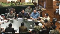 Prabowo Pimpin Rapat Strategis: Prioritaskan Rekrutmen TNI dari Suku Dayak dan Mitigasi Karhutla